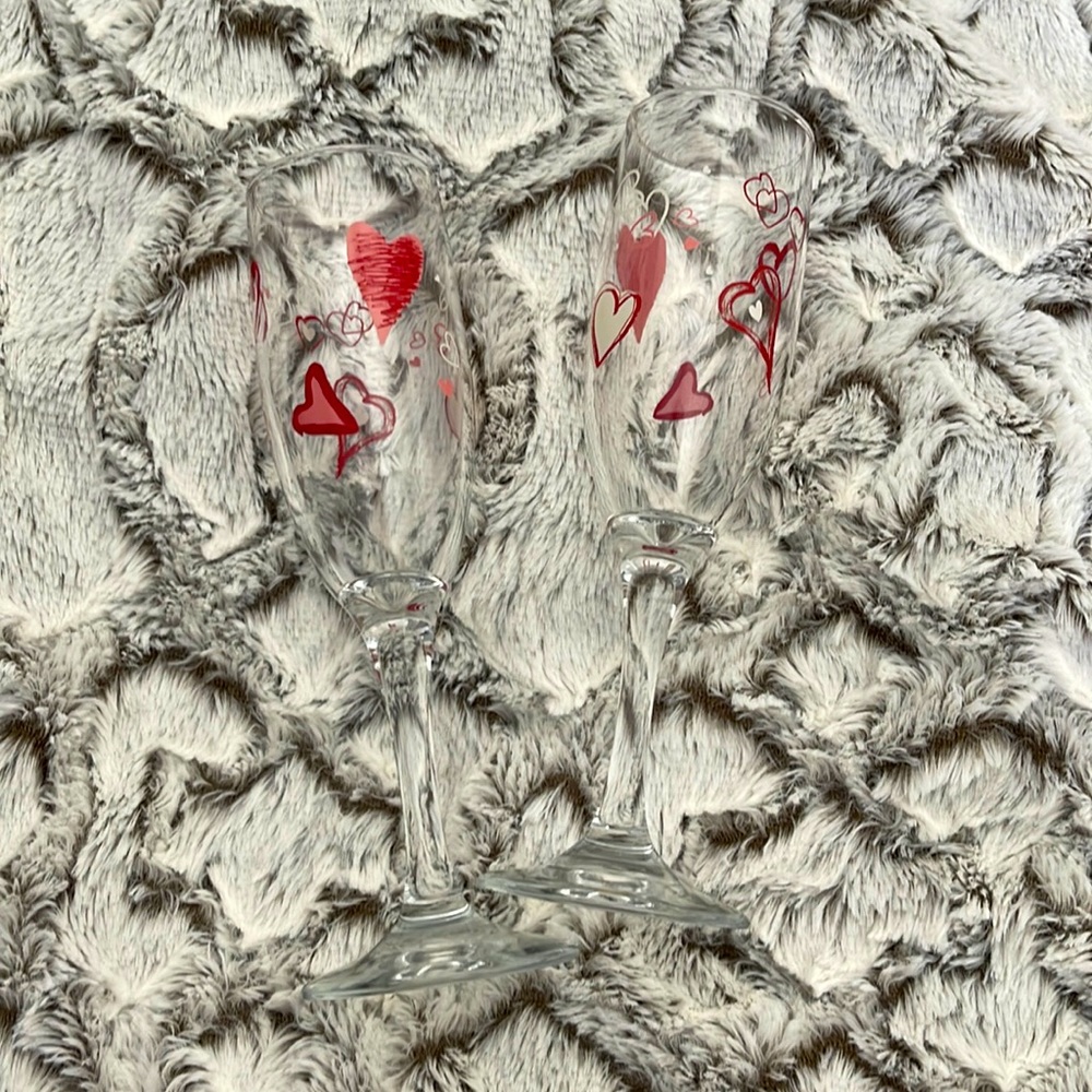 Valentines wine glasses